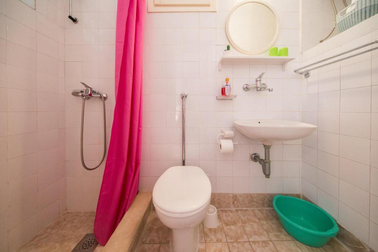 Apartmani Katija Komiza Luaran gambar